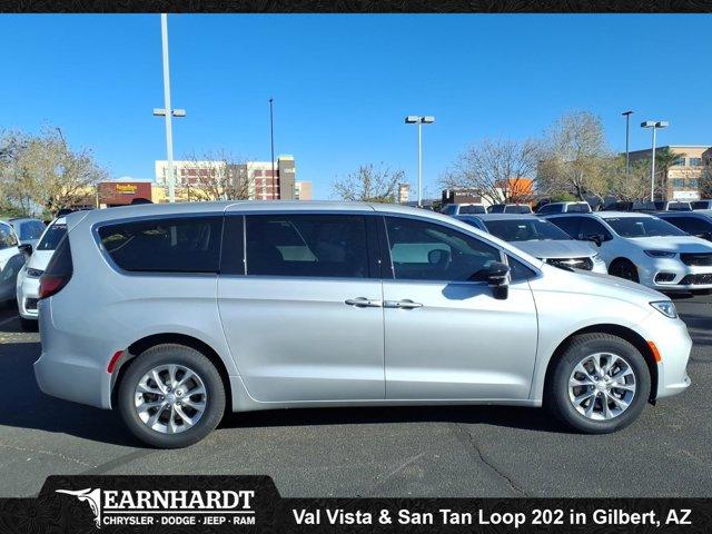 new 2026 Chrysler Pacifica car, priced at $43,926