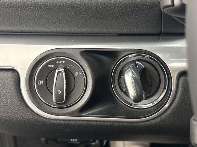 new 2025 Porsche 718 Boxster car, priced at $99,165