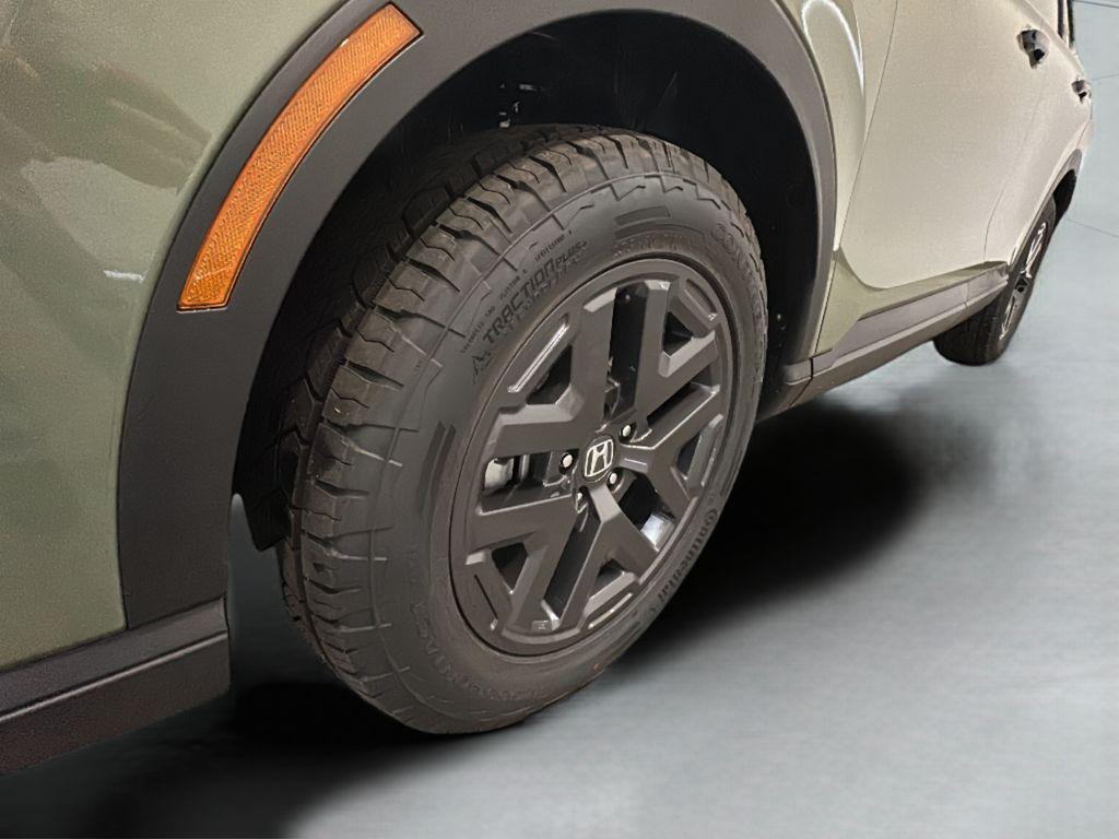 new 2026 Honda CR-V Hybrid car, priced at $39,032