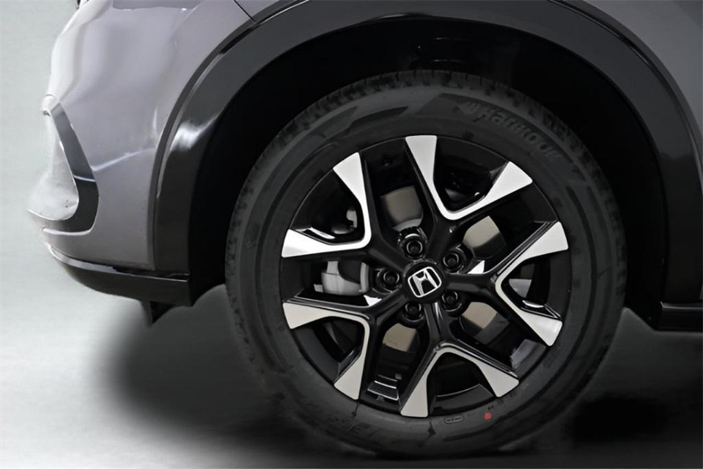 new 2026 Honda HR-V car, priced at $31,818