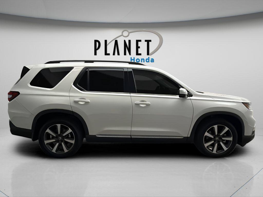 used 2023 Honda Pilot car, priced at $42,500