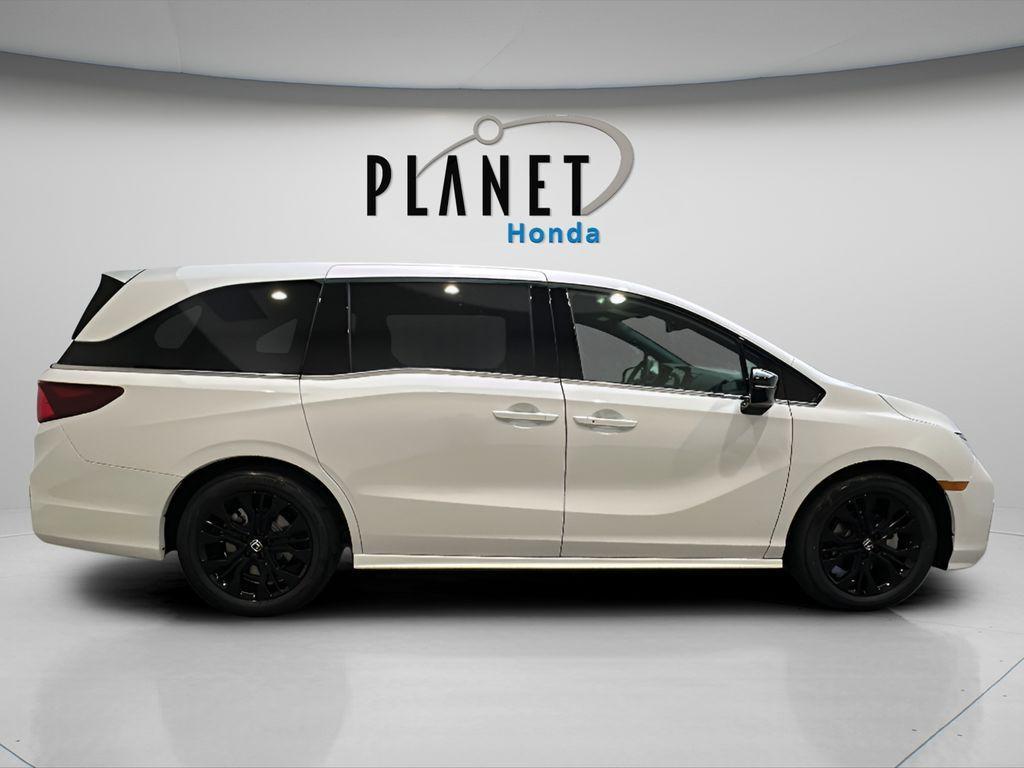 new 2026 Honda Odyssey car, priced at $44,664