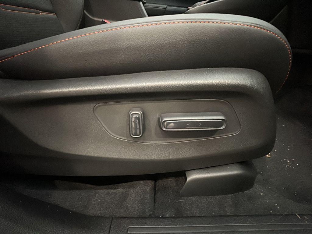 new 2026 Honda CR-V Hybrid car, priced at $40,396