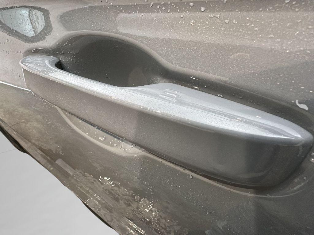 new 2026 Honda CR-V Hybrid car, priced at $40,396