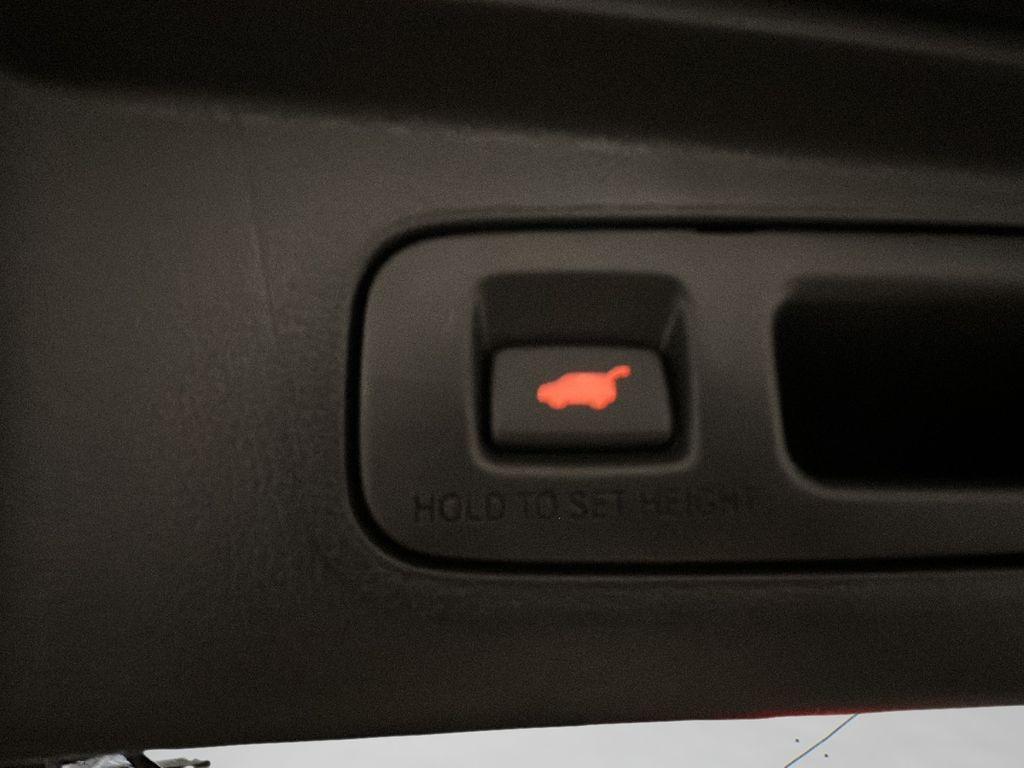 new 2026 Honda CR-V Hybrid car, priced at $40,396