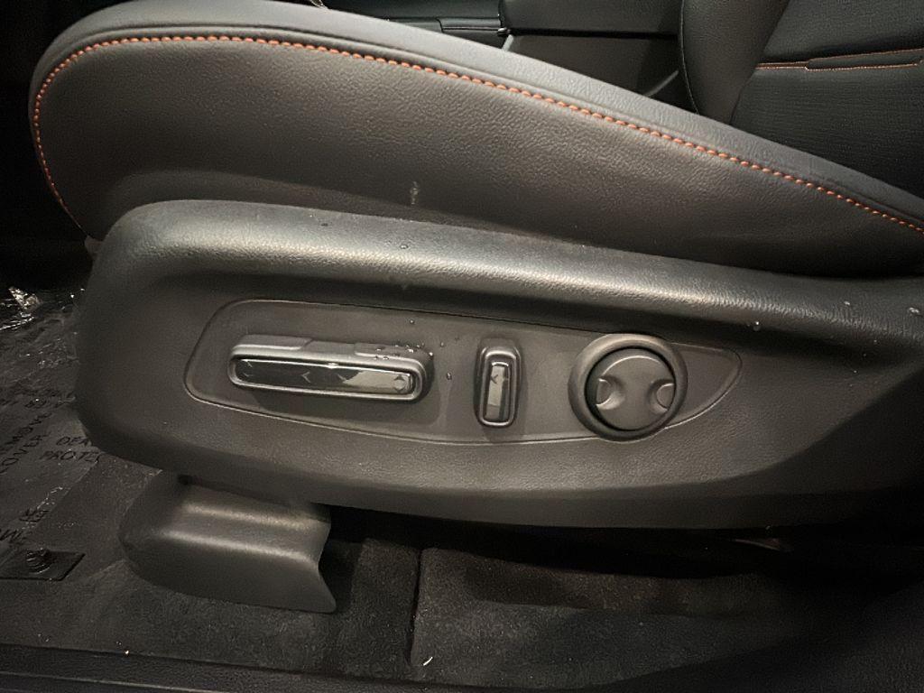 new 2026 Honda CR-V Hybrid car, priced at $40,396