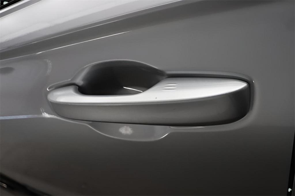 new 2026 Honda CR-V Hybrid car, priced at $39,965