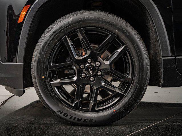 used 2022 Chevrolet Traverse car, priced at $23,598