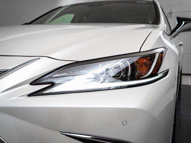 new 2025 Lexus ES 350 car, priced at $47,098