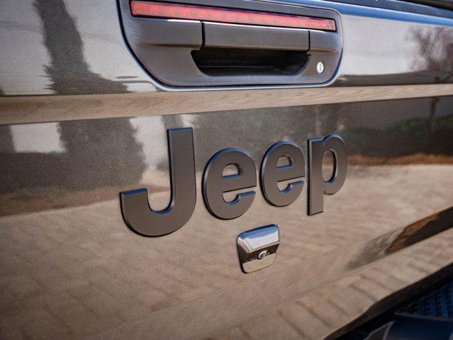 used 2023 Jeep Gladiator car, priced at $32,998