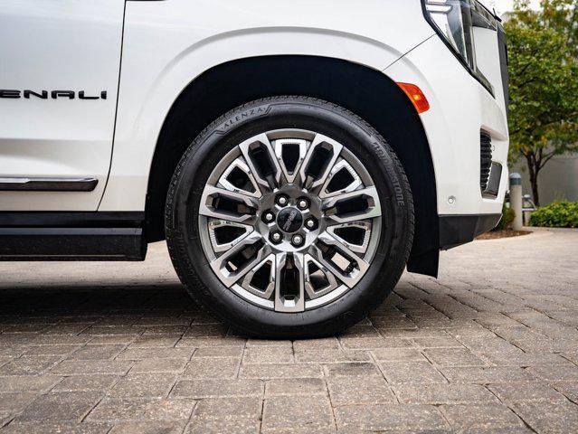 used 2024 GMC Yukon car, priced at $85,998
