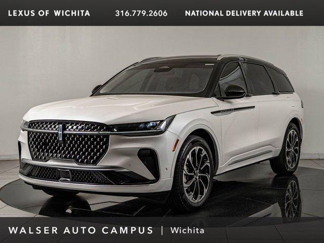 used 2024 Lincoln Nautilus car, priced at $48,998