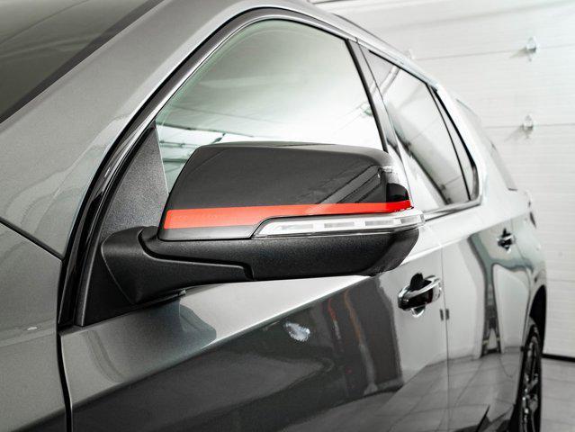 used 2023 Chevrolet Traverse car, priced at $39,598