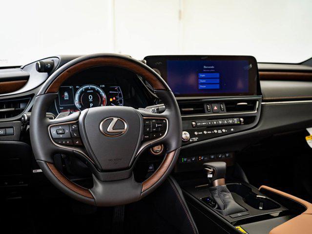 new 2025 Lexus ES 350 car, priced at $54,498