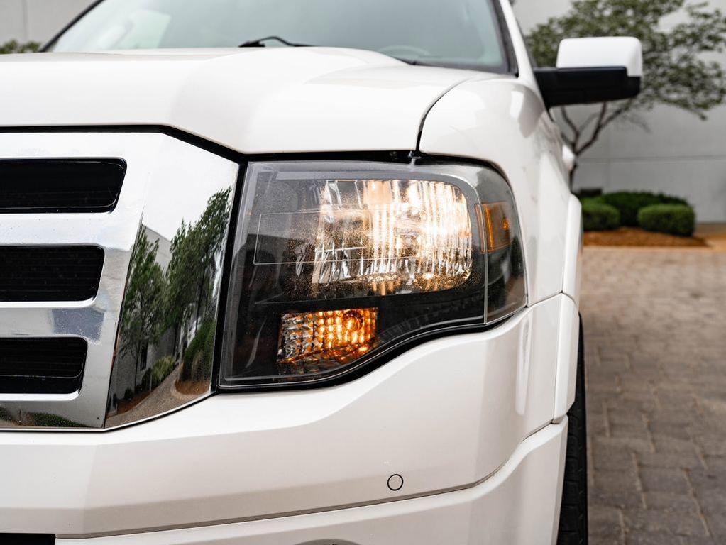 used 2014 Ford Expedition EL car, priced at $13,998