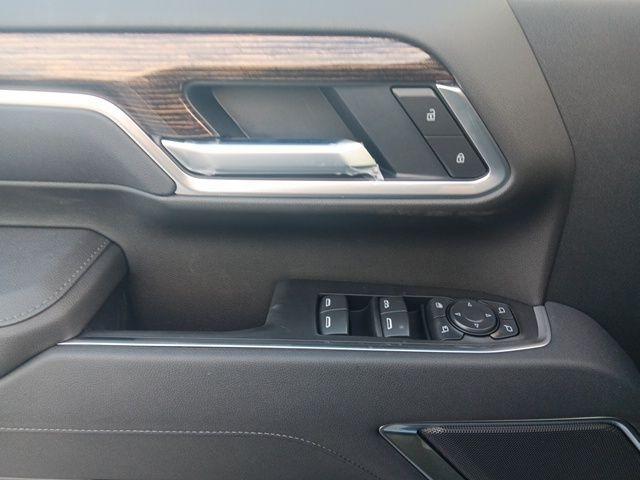 new 2026 GMC Sierra 2500 car, priced at $64,155