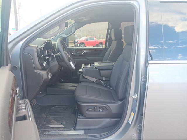 new 2026 GMC Sierra 2500 car, priced at $64,155