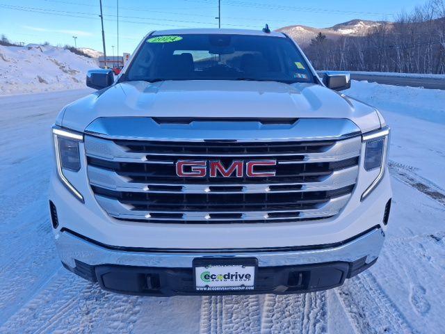 used 2024 GMC Sierra 1500 car, priced at $35,890