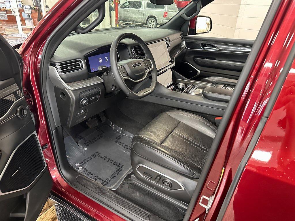 used 2022 Jeep Wagoneer car, priced at $33,107
