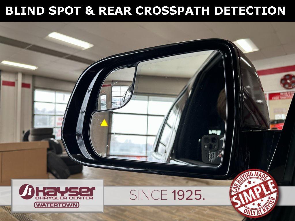 used 2022 Jeep Wagoneer car, priced at $33,107