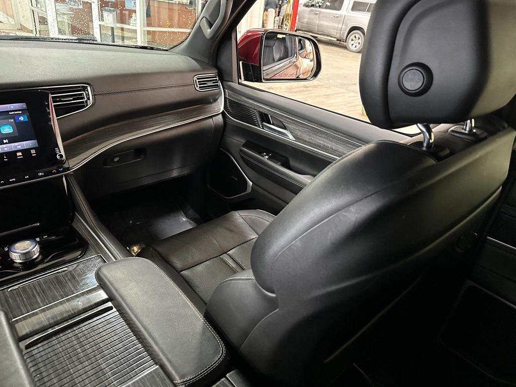 used 2022 Jeep Wagoneer car, priced at $33,107