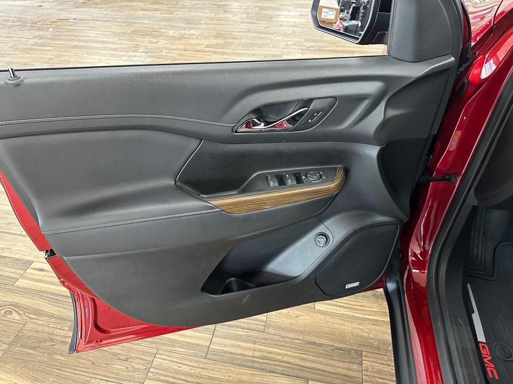 used 2023 GMC Acadia car, priced at $29,973