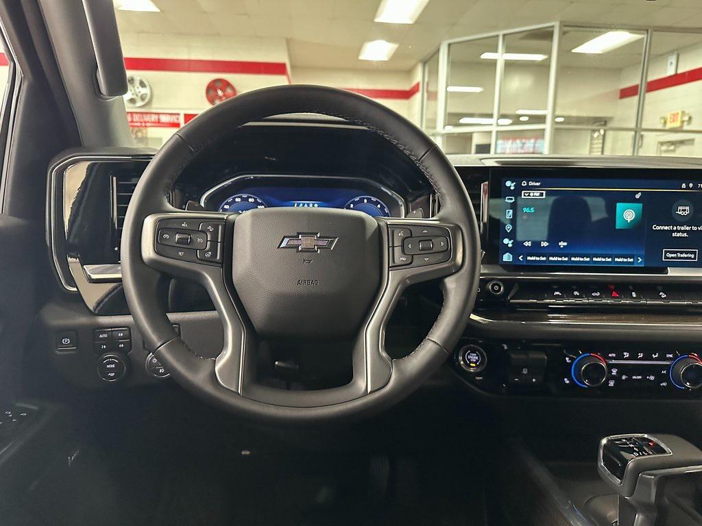 used 2024 Chevrolet Silverado 1500 car, priced at $46,910