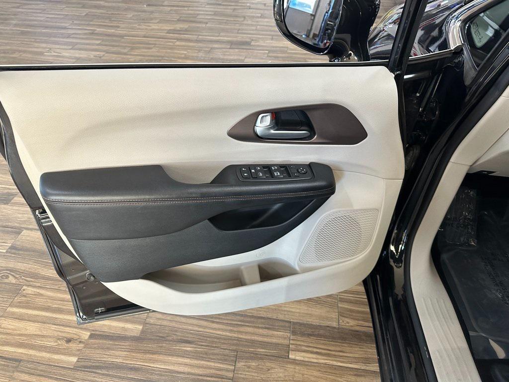 used 2018 Chrysler Pacifica car, priced at $14,900
