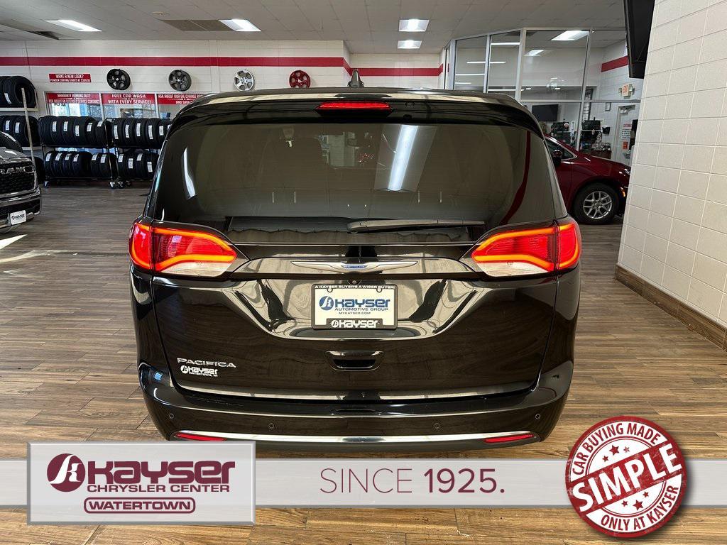 used 2018 Chrysler Pacifica car, priced at $14,900