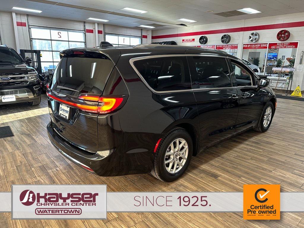 used 2021 Chrysler Pacifica car, priced at $20,240