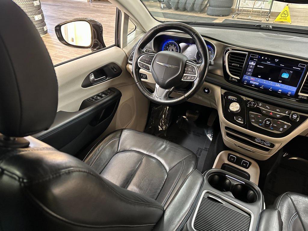 used 2021 Chrysler Pacifica car, priced at $21,300