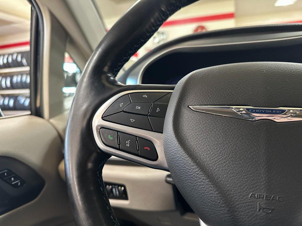 used 2021 Chrysler Pacifica car, priced at $21,300