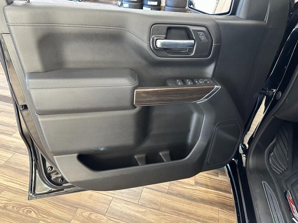 used 2021 Chevrolet Silverado 1500 car, priced at $38,680