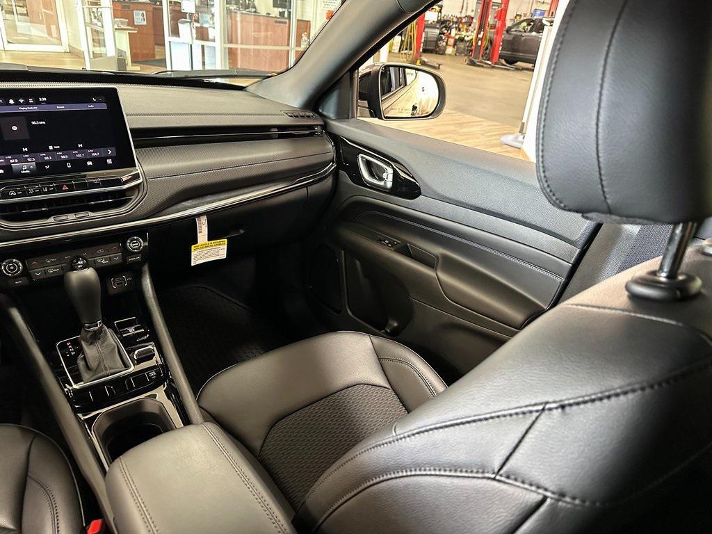 new 2026 Jeep Compass car, priced at $30,965
