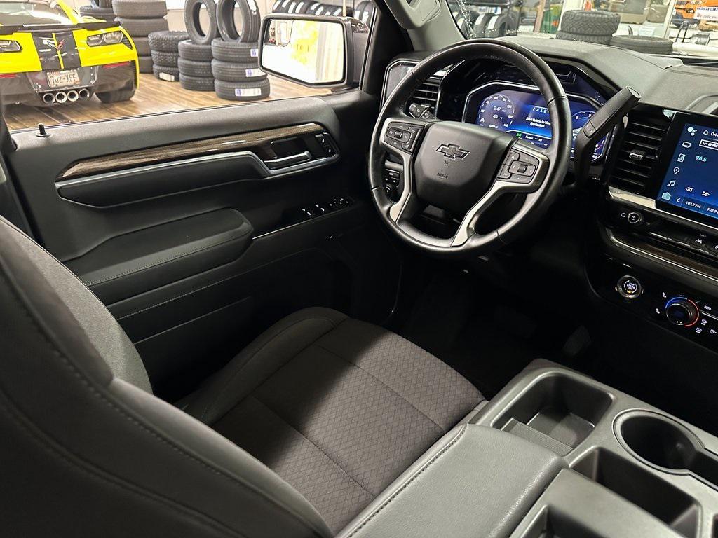 used 2024 Chevrolet Silverado 1500 car, priced at $40,332