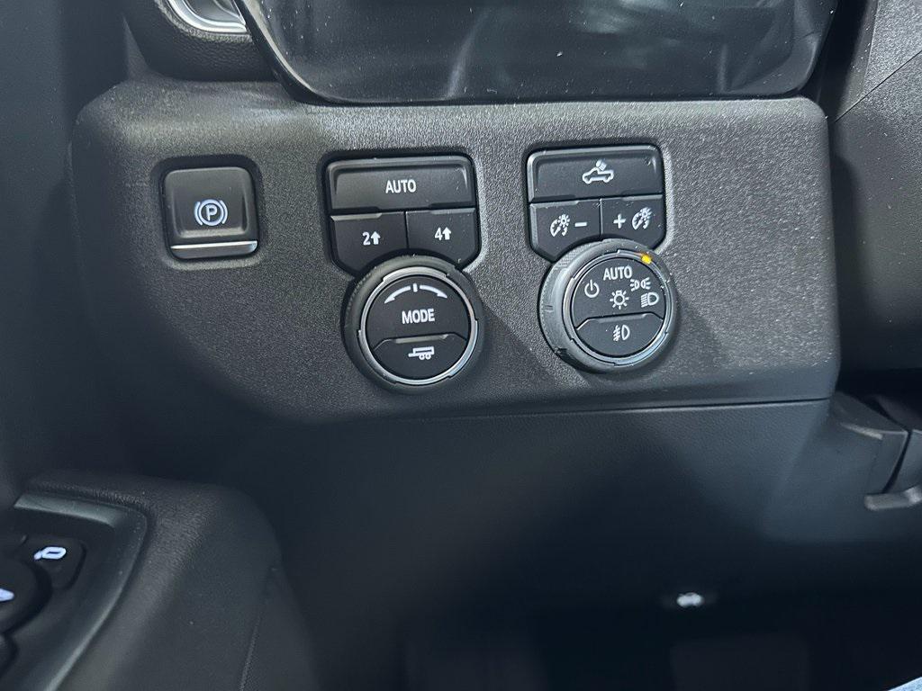 used 2024 Chevrolet Silverado 1500 car, priced at $40,332