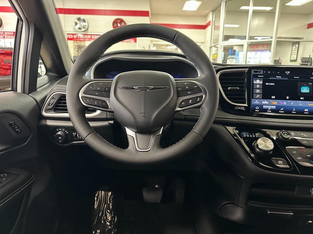 new 2026 Chrysler Pacifica car, priced at $40,073