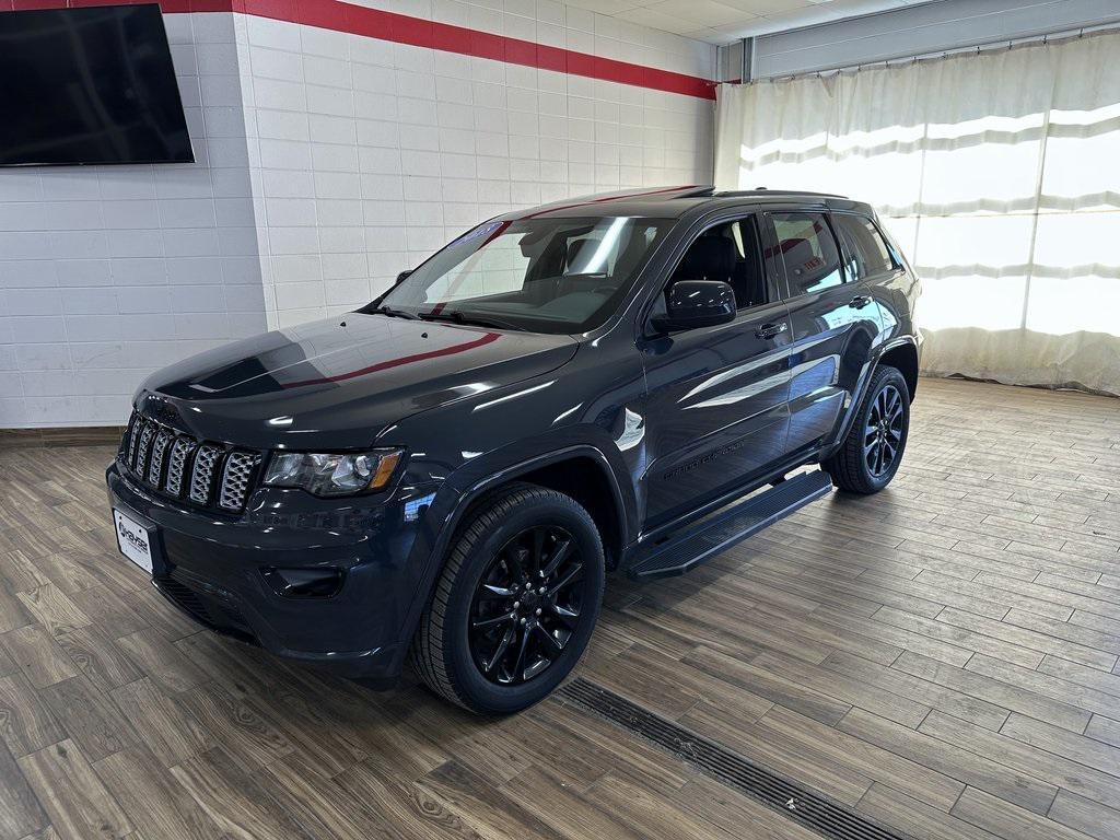 used 2018 Jeep Grand Cherokee car, priced at $16,442