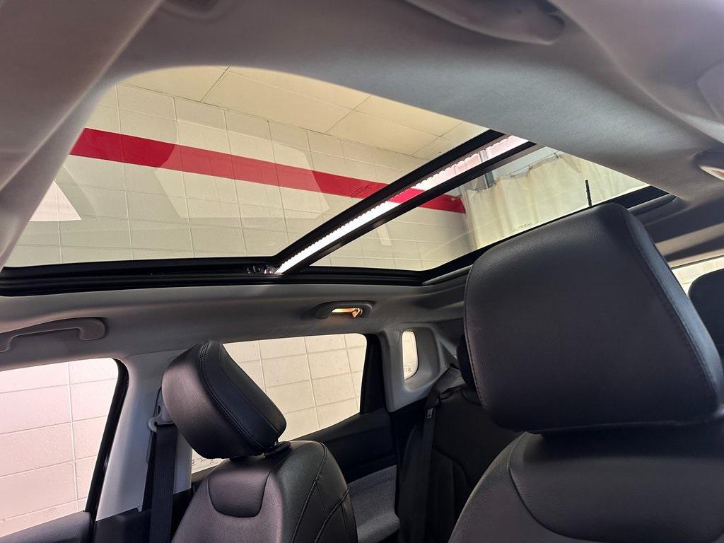 used 2022 Jeep Compass car, priced at $20,970