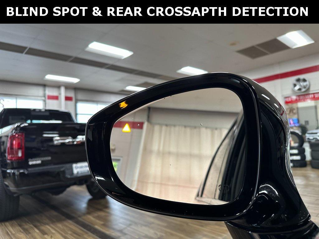 new 2026 Chrysler Pacifica car, priced at $44,995