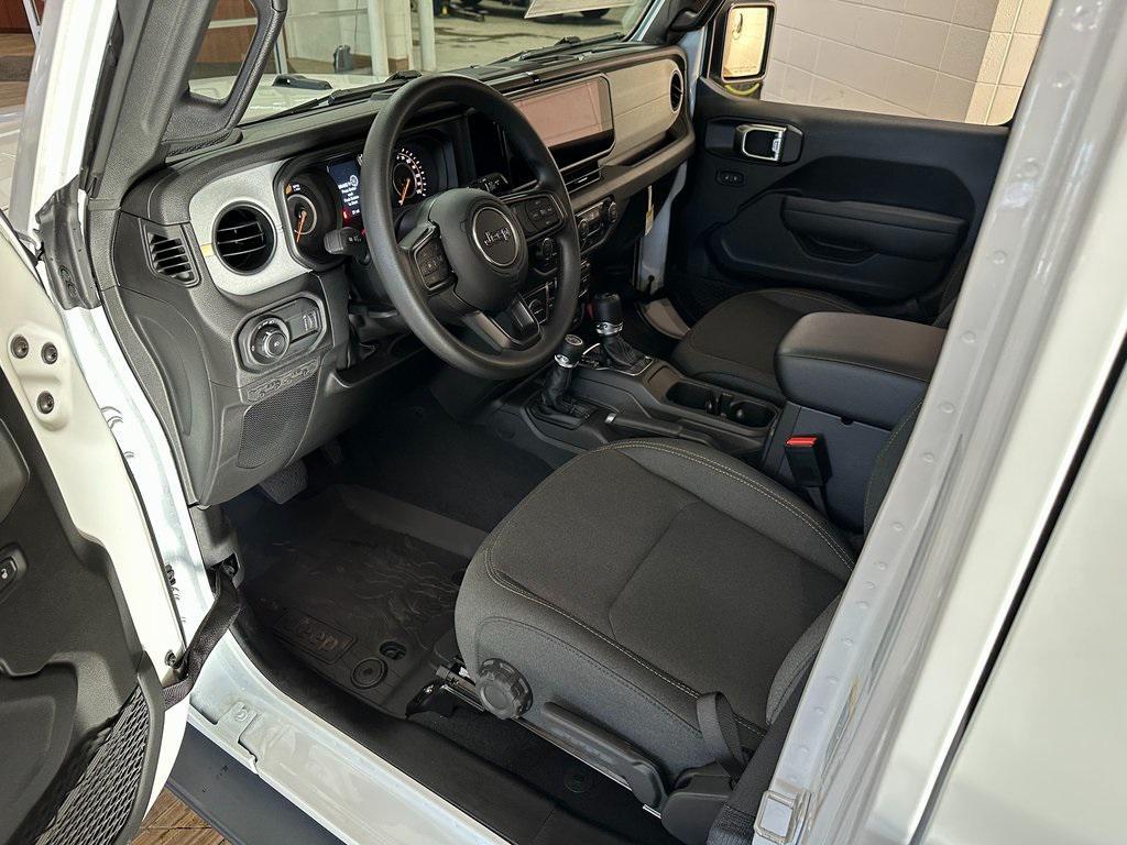 new 2026 Jeep Wrangler car, priced at $44,876