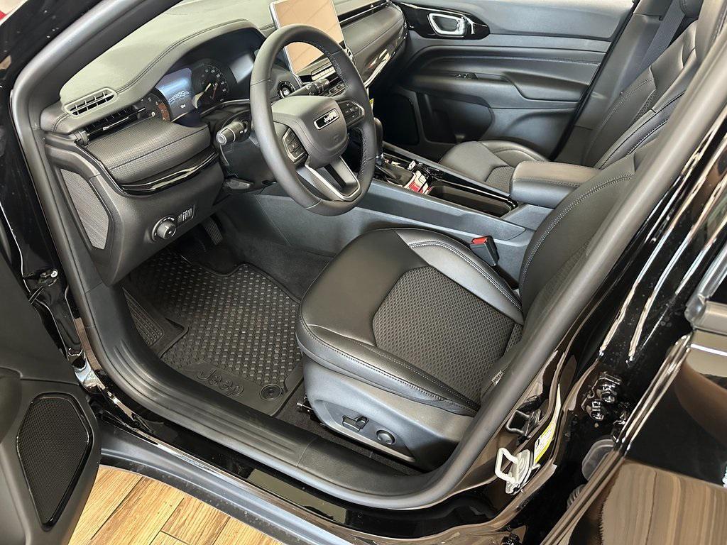 new 2026 Jeep Compass car, priced at $32,165