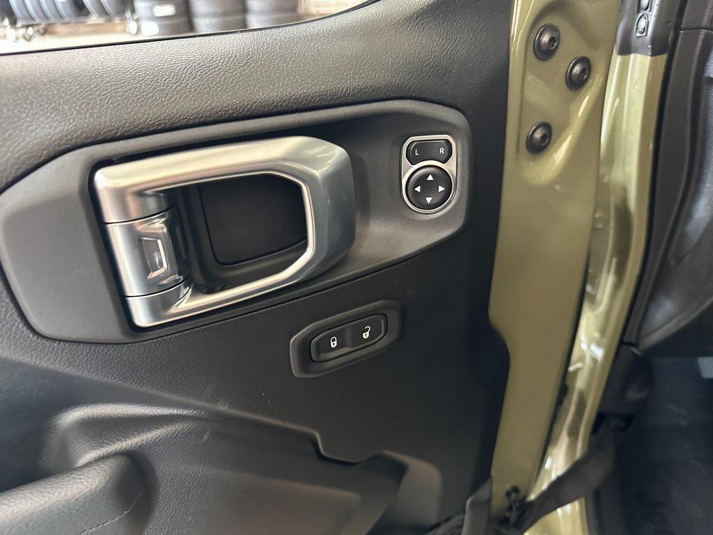 new 2026 Jeep Wrangler car, priced at $52,660