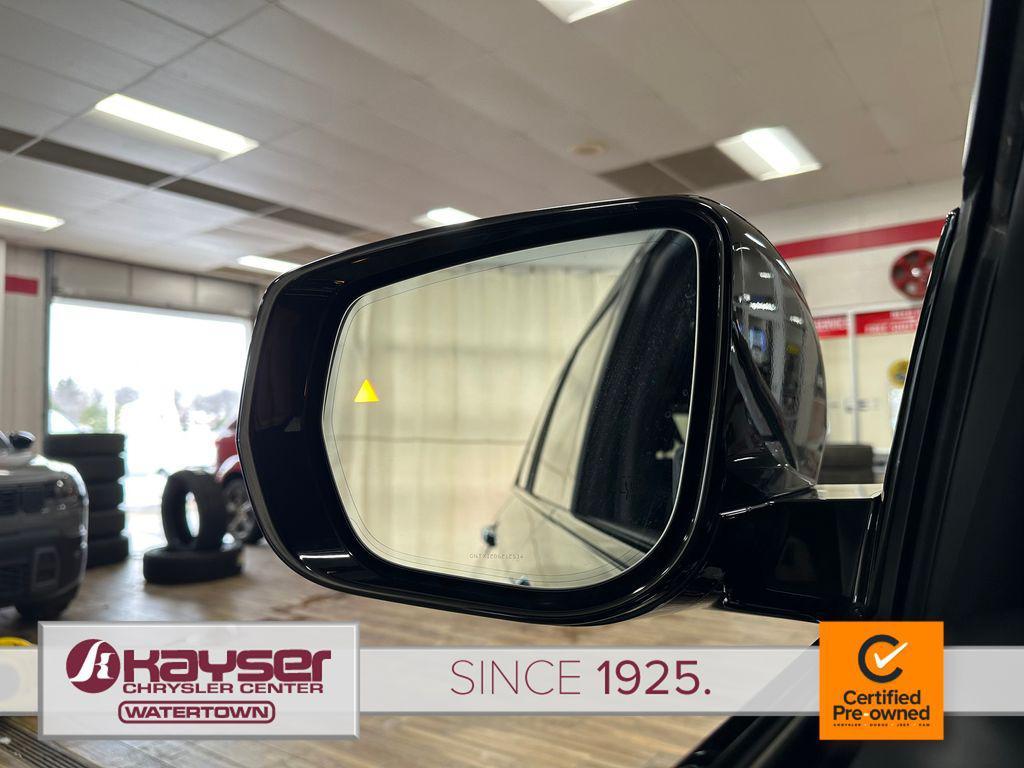 used 2022 Jeep Grand Cherokee L car, priced at $37,251