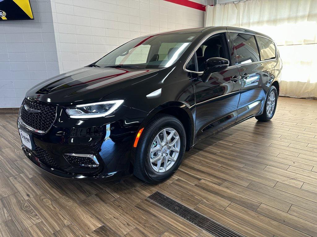 new 2026 Chrysler Pacifica car, priced at $37,590