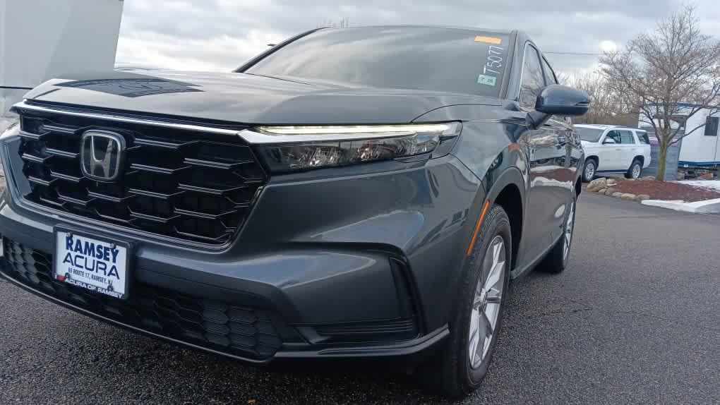 used 2023 Honda CR-V car, priced at $28,995