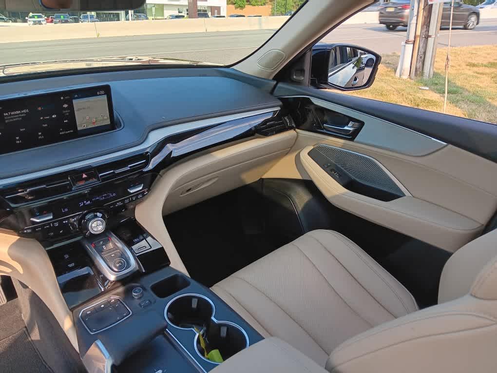 used 2023 Acura MDX car, priced at $38,995