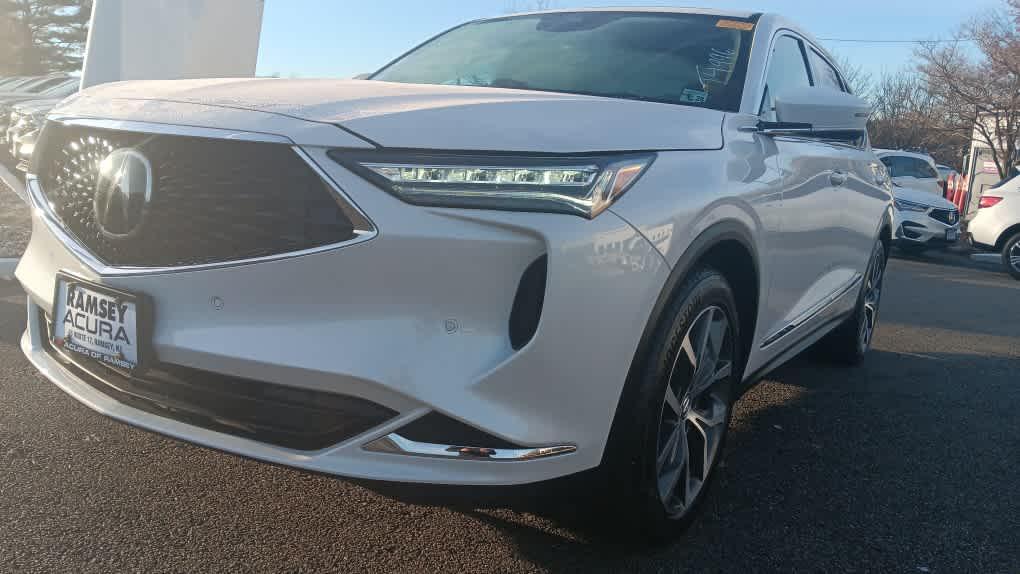 used 2023 Acura MDX car, priced at $37,595