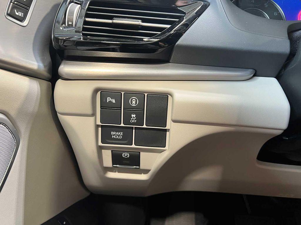 new 2026 Acura RDX car, priced at $49,650