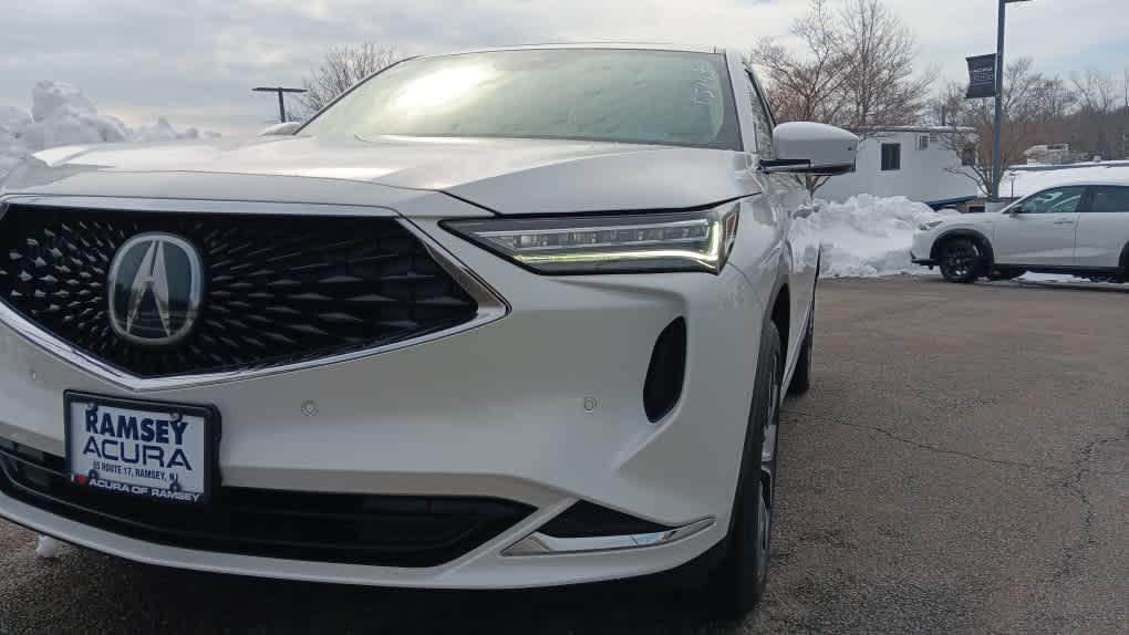 used 2023 Acura MDX car, priced at $37,995
